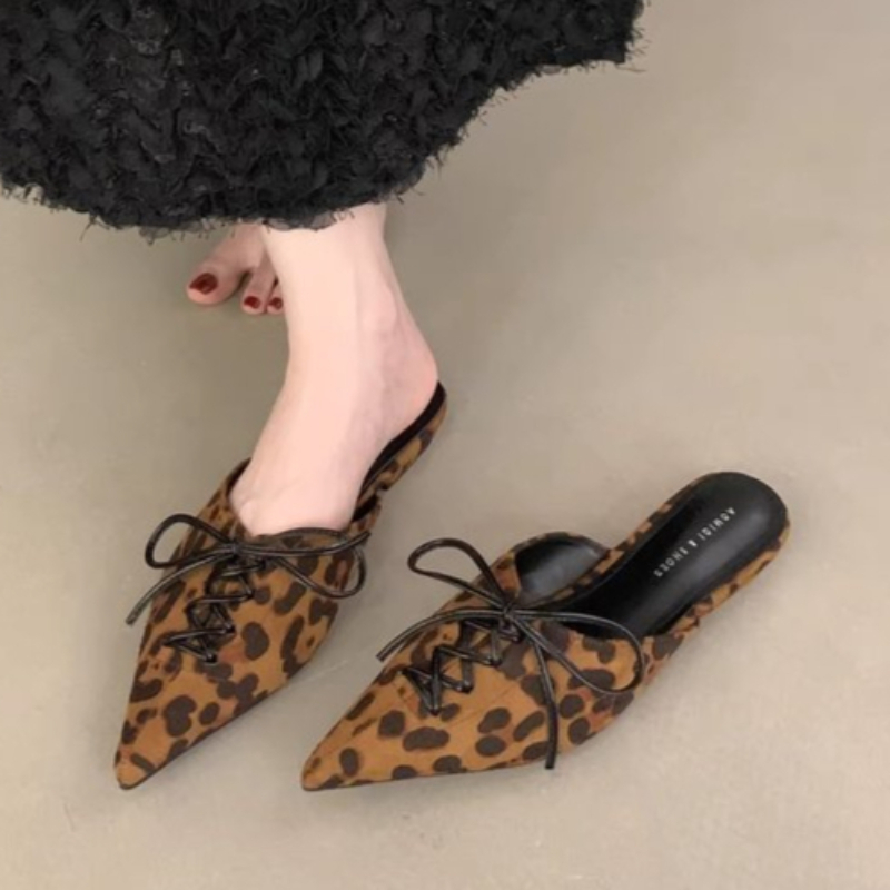Women Shoes Size 7 - Leoparden-Damenpantoletten mit Absatz, spitze Zehenpartie, Designer-Mules,