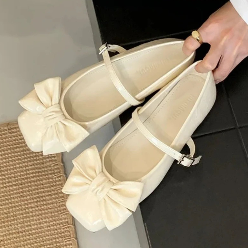 Women Shoes Brands - Niedliche Damen-Pumps mit Schleife und quadratischer