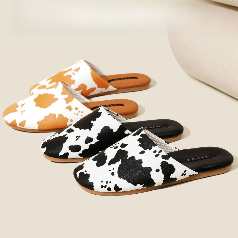 Hübsche flache Hausschuhe mit  – Women Shoes Brands Bewertung und Preis