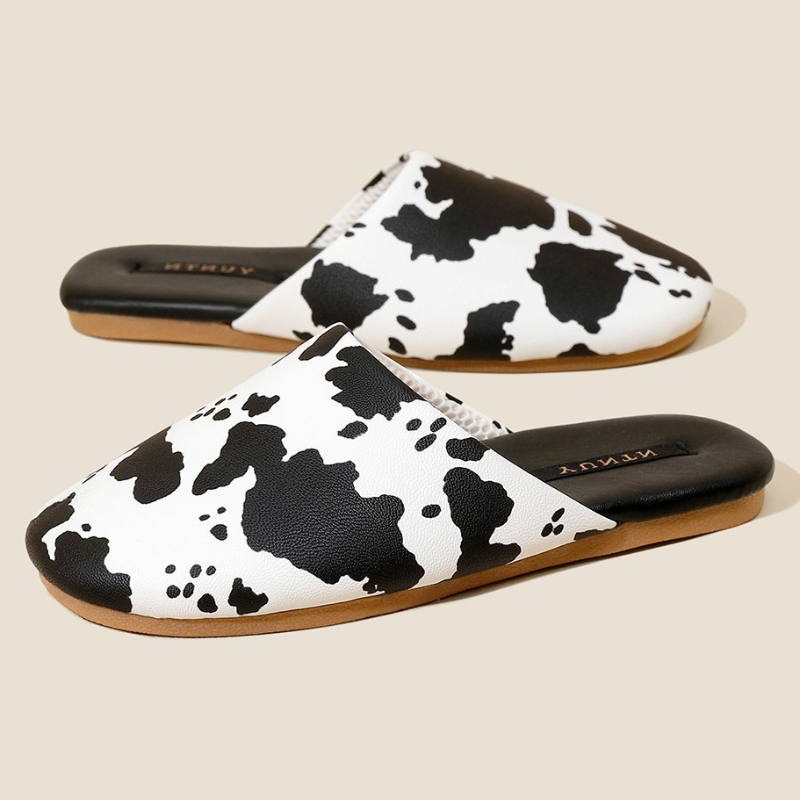 Hübsche flache Hausschuhe mit  – Women Shoes Brands Bewertung und Preis